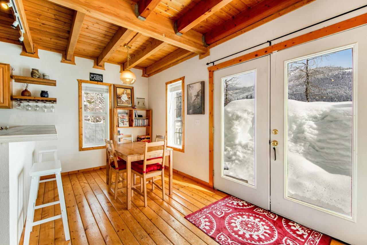Snoqualmie Pass Summit Chalet מראה חיצוני תמונה